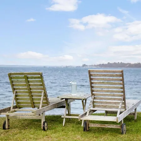 Beautiful In With Sauna