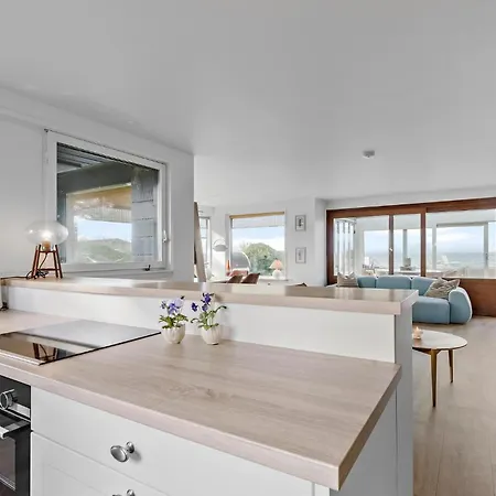 Holiday home Beautiful In With Sauna *